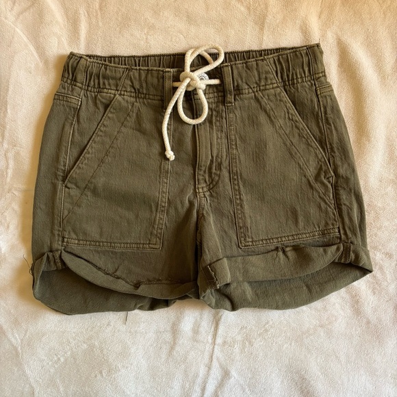 NWOT AE Stretch TomGirl Short - Picture 3 of 7